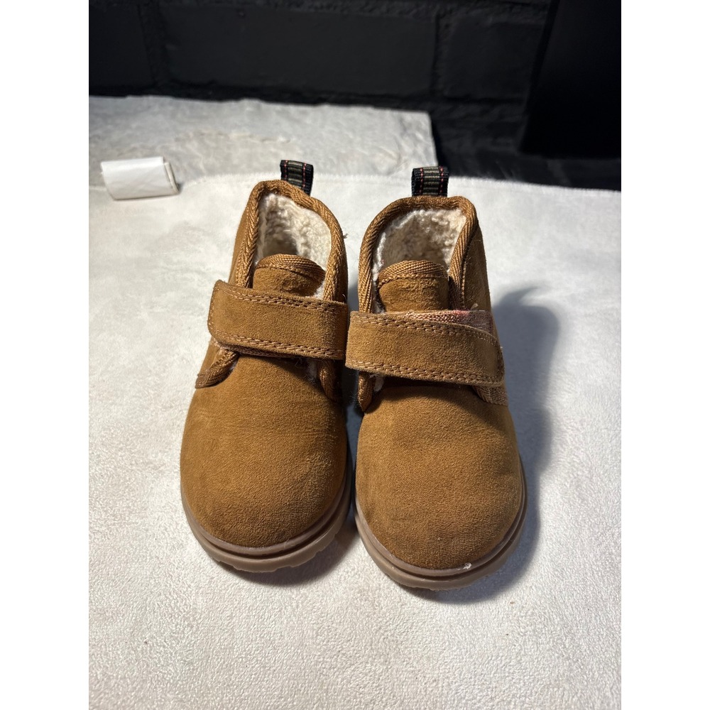 Cat & Jack Toddler Tan Faux Suede Shearling Lined Boots Size 5 Hook Loop Closure